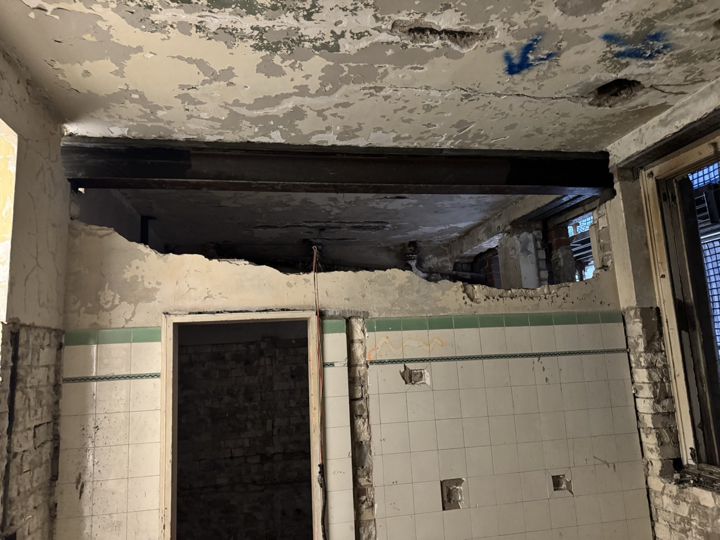 Steel beam over a new doorway