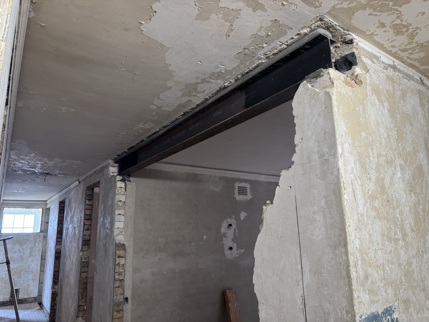 Great Northern Hotel Newcastle: New structural steel